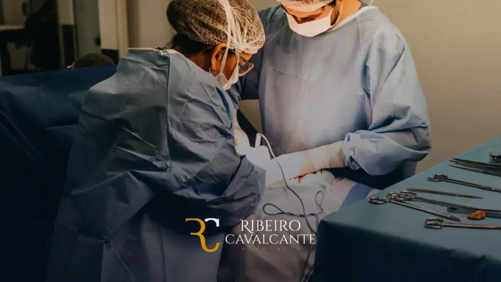 cirurgia reparadora,plástica,bariátrica,negada,plano de saúde,advogado